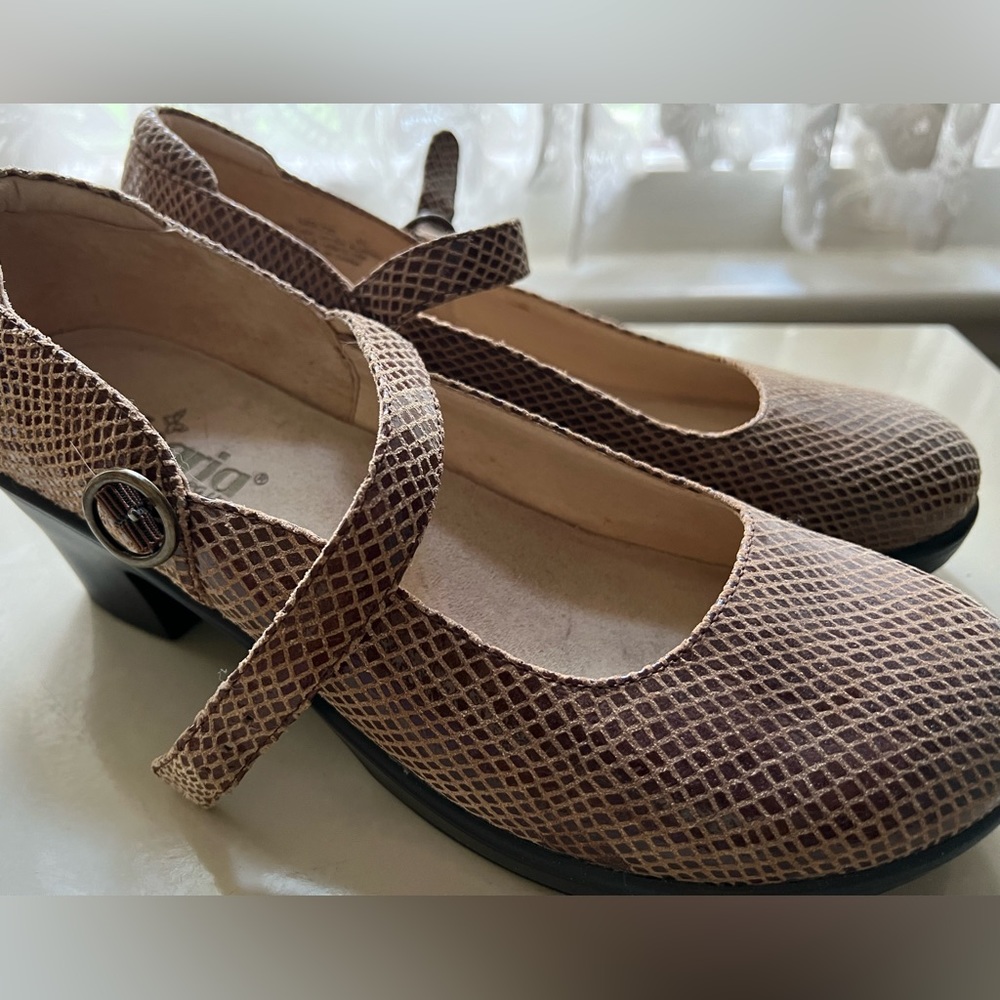 Algeria HAR-722 Harper tan snake Mary Jane wedges, 41